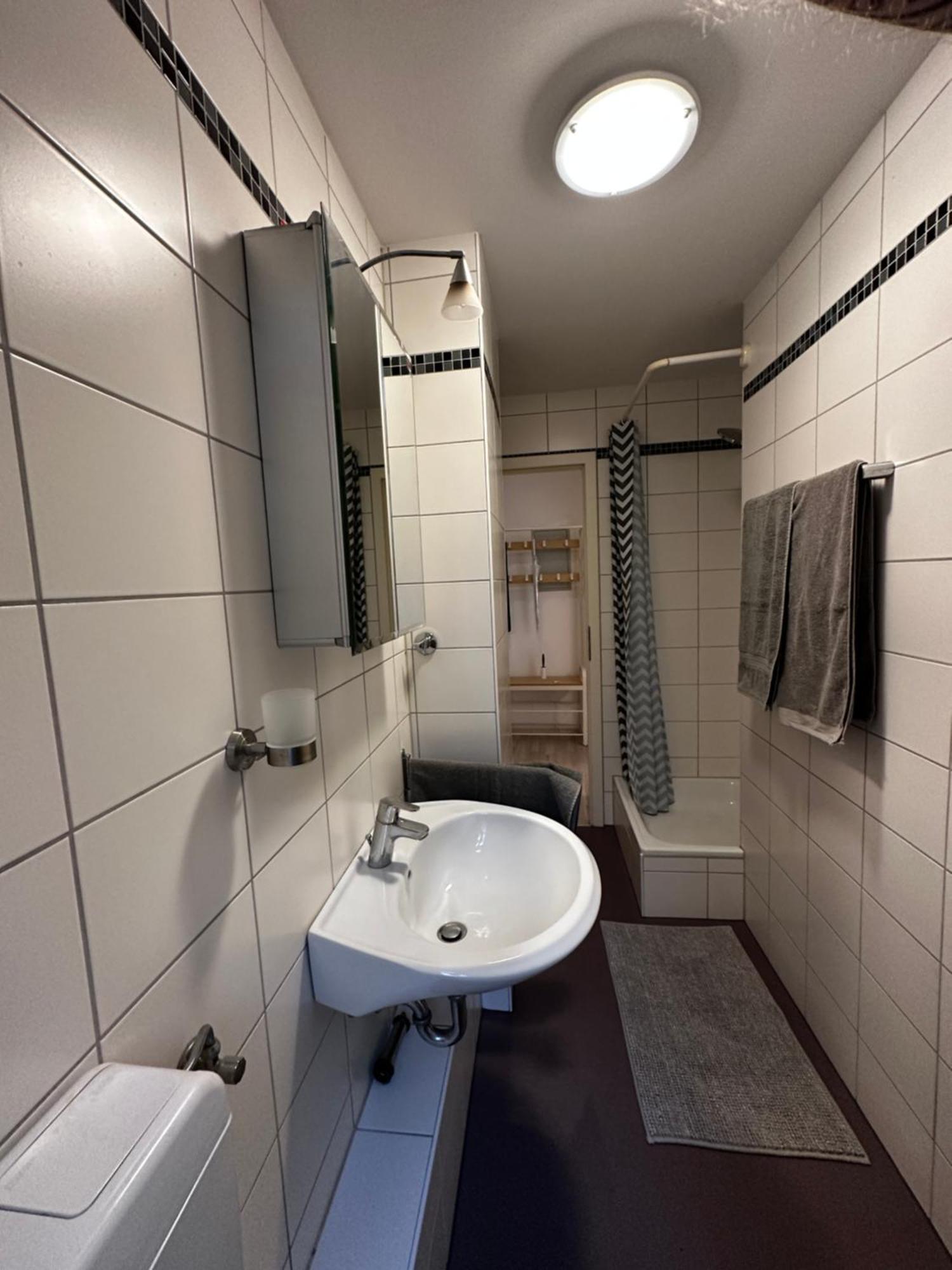 City Studios Mit Garten In Elberfeld- Zentral - Nespresso - Netflix Wuppertal Rum bild